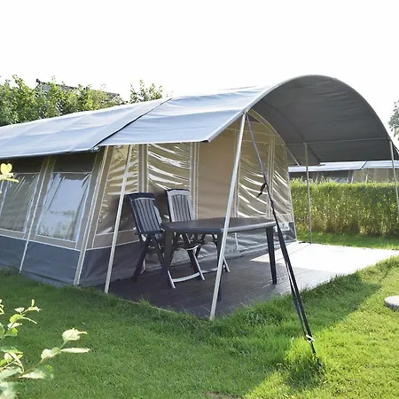 Trekkershut / 4-persoons Tent